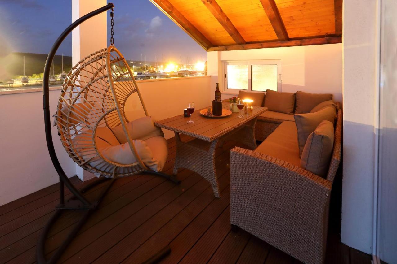 Luxury Apartments Monika Near The Sea With Private Parking Bibinje Exterior photo