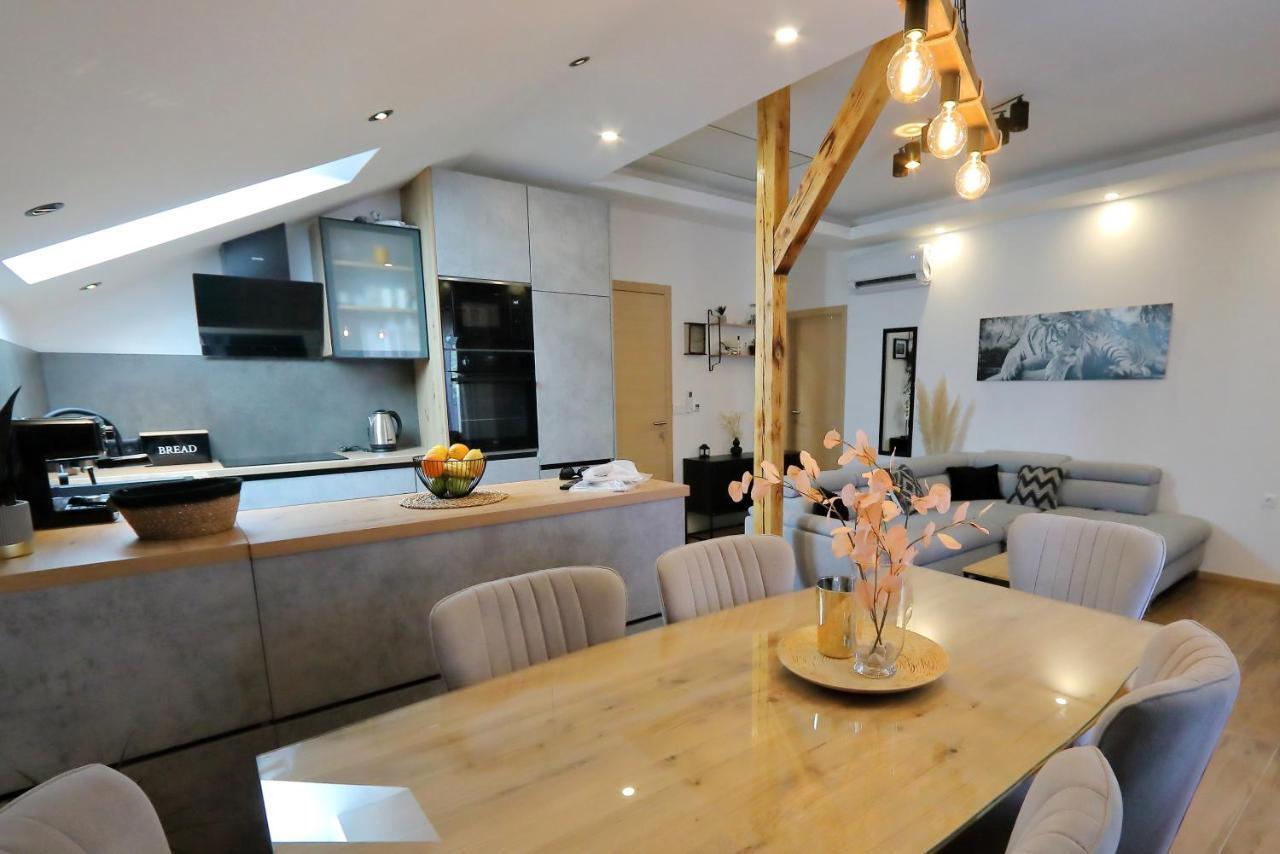 Luxury Apartments Monika Near The Sea With Private Parking Bibinje Exterior photo